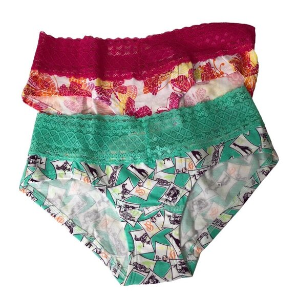 VICTORIA'S SECRET LOW RISE HIP HUGGER COTTON PANTY LOT OF 2 XS NWT - Picture 3 of 4